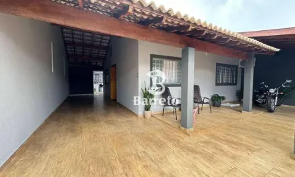 Casa com 2 dormitórios à venda, 137 m² por R$ 600.000,00 - Conjunto Habitacional Maria Cecília Serrano de Oliveira - Londrina/PR