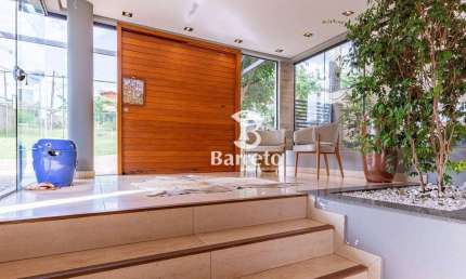 Sobrado com 3 dormitórios à venda, 229 m² por R$ 2.400.000,00 - Esperança - Londrina/PR