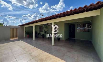 Casa com 6 quartos à venda na Rua Cunhatai, Antares, Londrina