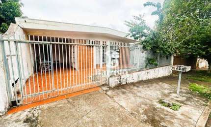 Casa com 3 dormitórios à venda, 251 m² por R$ 700.000 - Quebec - Londrina/PR