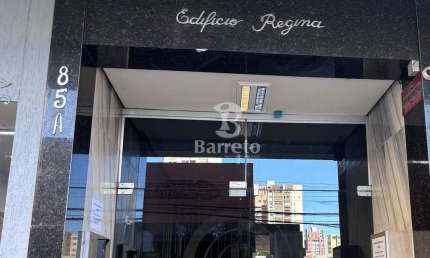 Apartamento com 3 dormitórios para alugar, 105 m² por R$ 2.350,00/mês - Centro - Londrina/PR