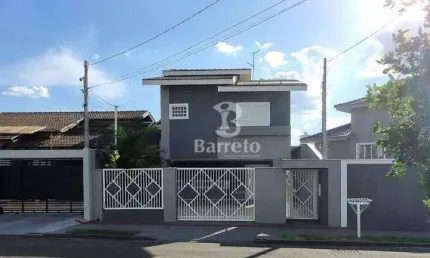 Oportunidade Incrível no Jardim Alvorada! Sobrado Espaçoso com Vista para o Pôr do Sol!