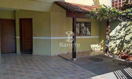 Casa com 3 dormitórios para alugar, 240 m² por R$ 3.500,00/mês - Antares - Londrina/PR