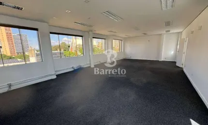 Sala comercial para locação / 200m² no calçadão de londrina
