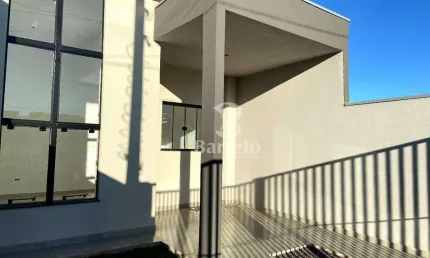 Casa próxima ao Londrina Norte Shopping com 3 dormitórios à venda, 77 m² por R$ 320.000 - Jardim Moema - Londrina/PR