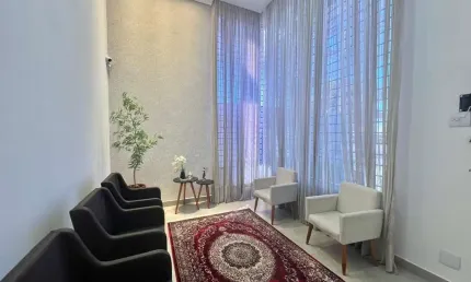 Casa comercial para alugar, 270 m² por r$ 10.000/mês - parque residencial alcântara - londrina/pr