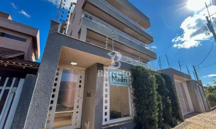 Apartamento com 3 dormitórios à venda, 100 m² por r$ 900.000 - centro - rolândia/pr