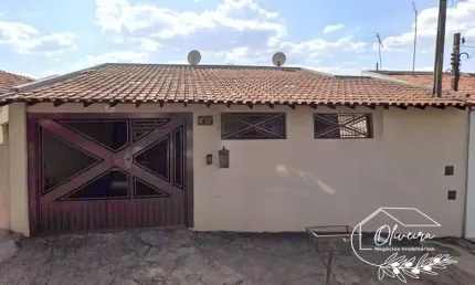 Casa com 2 quartos à venda no Núcleo Residencial Alto Alegre, Bauru 