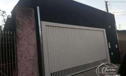 Casa com 2 quartos à venda na Vila Dutra, Bauru  por R$ 280.000