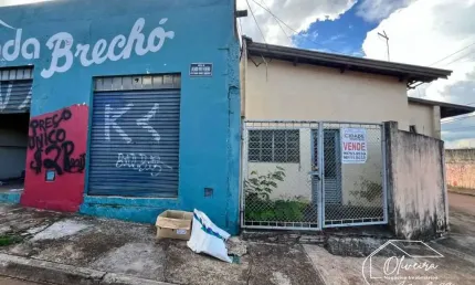 Casa comercial à venda no Núcleo Habitacional Mary Dota, Bauru 