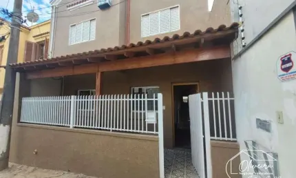 Casa com 3 quartos à venda no Centro, Bauru 