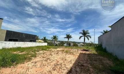 Casa à venda por R$ 490.000,00 - Condominio Portal dos Bandeirantes - Salto/SP