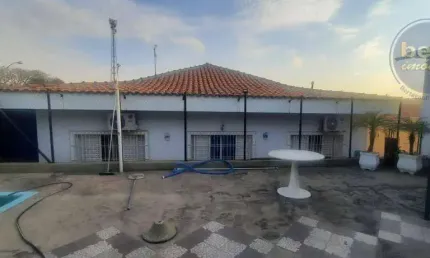 Casa com 3 quartos à venda na Rua Doutor João Batista de Souza, Jardim Faculdade, Itu