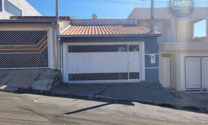 Casa Parque América com 2 dormitórios, 1 suíte, cozinha com armários novos