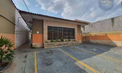 Casa comercial com 2 salas para alugar na Rua Quintino Bocaiúva, Centro, Itu