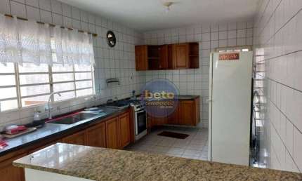 Casa com 2 dormitórios para alugar, 140 m² por R$ 3.000,00/mês - Vila Santa Terezinha - Itu/SP