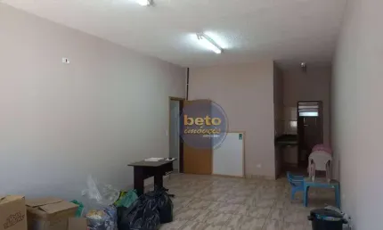 Sala comercial com 1 sala para alugar na Rua Paulo Eduardo Xavier de Toledo, São Luiz, Itu
