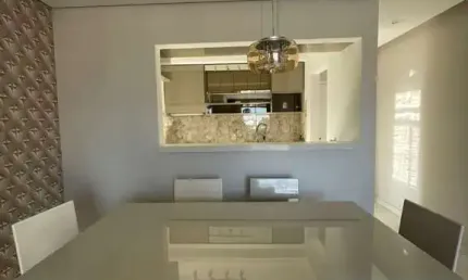 Apartamento semi mobiliado - localização privilegiada