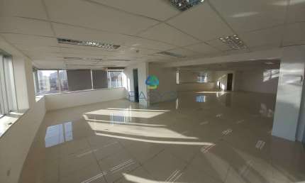Sala comercial para alugar na Rua Voluntários da Pátria, 1284, Santana, São Paulo por R$ 8.760