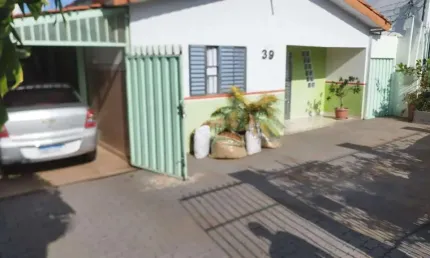 Casa para Venda em Cuiabá, Bosque da Saúde, 2 dormitórios, 1 suíte, 2 banheiros, 2 vagas