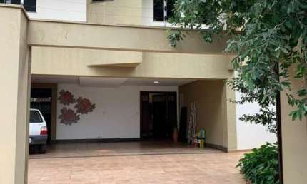 Casa para Venda em Cuiabá, Santa Rosa, 3 dormitórios, 1 suíte, 2 banheiros, 2 vagas