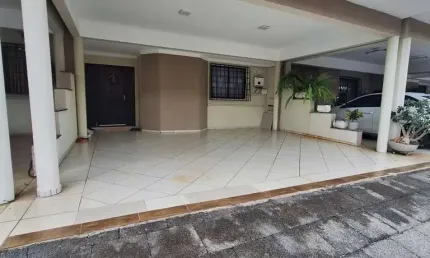 Casa / Sobrado para Venda em Cuiabá, Jardim Mariana, 3 dormitórios, 1 suíte, 3 banheiros, 2 vagas