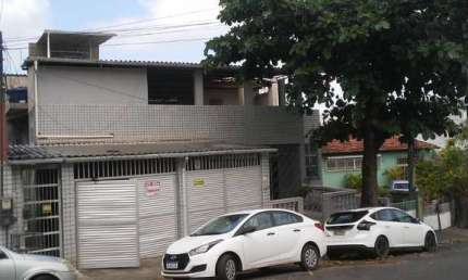 CASA PASTILHADA  4/4 SENDO 01 SUITE, GARAGEM, COBERTURA SÓ Á VISTA