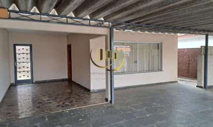 Casa à venda em Americana-SP, bairro Cidade Jardim I: 3 quartos, 3 salas, 3 banheiros, 4 vagas, 104,98 m². Venha conferir!
