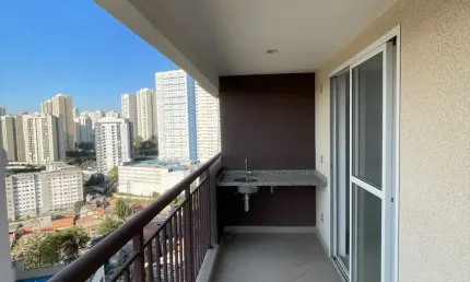 APARTAMENTO COM 3 QUARTOS, SUÍTE E 2 VAGAS DE GARAGENS COBERTAS NO MORUMBI