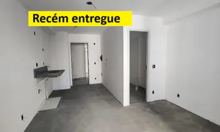 Studio recém entregue pela construtora | 26m² | poucos passos da estação fradique
