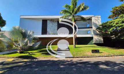 Mansão Contemporânea no Condomínio Mansões – Barra da Tijuca