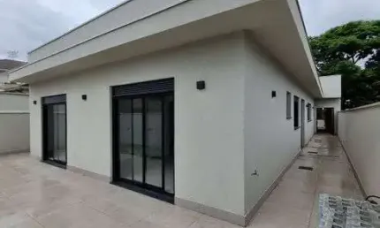 Casa 100 % terrea para venda com 280 metros quadrados com 4 quartos sendo 3 suites