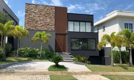 Exclusividade para venda com 4 amplas suítes, piscina com borda infinita e uma magnífica vista!
