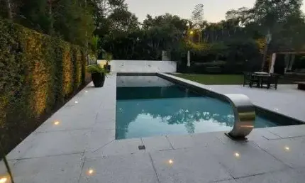 Oportunidade , casa venda no residencial melville em alphaville, com 907 m2 e 5 quartos. 1300 a.t