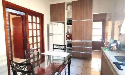 Casa com 2 quartos à venda na Rua Pedro Maitan, Loteamento Jardim Eldorado, Botucatu