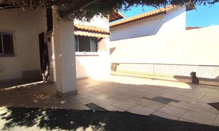 Casa com 2 quartos à venda na Rua Pedro Maitan, Loteamento Jardim Eldorado, Botucatu