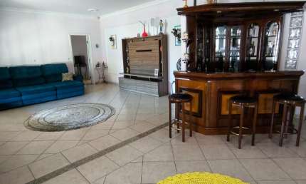 Casa comercial com 3 salas para alugar na Rua Amando de Barros, Centro, Botucatu