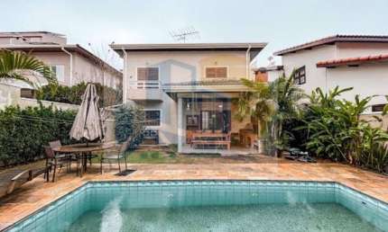 Casa para Venda em Santana de Parnaíba, Aldeia da Serra, 4 dormitórios, 1 suíte, 3 banheiros, 4 vagas