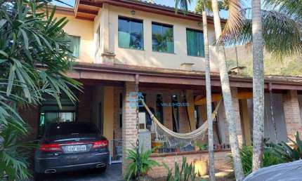 Casa com 3 dormitórios à venda, 320 m² por R$ 930.000,00 - Martim de Sá - Caraguatatuba/SP