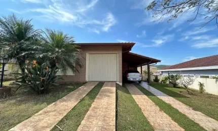 Casa com 3 dormitórios à venda, 230 m² por r$ 1.290.000,00 - recanto santa barbara - jambeiro/sp