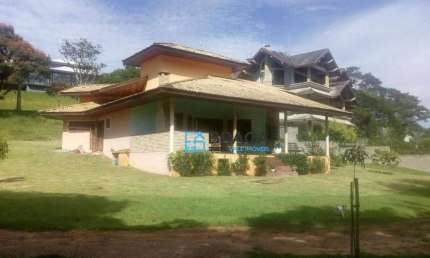 Casa com 3 dormitórios para alugar, 230 m² por R$ 8.755,00/mês - Tapanhão - Jambeiro/SP