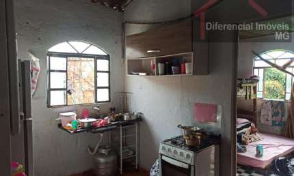 Casa para Venda em Contagem, Nova Contagem, 3 dormitórios, 1 banheiro, 2 vagas