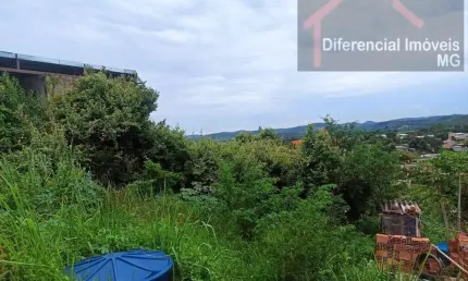 Terreno à venda no Novo Retiro, Esmeraldas 