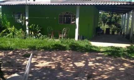 Chácara para Venda em Três Marias, Área Rural, 2 dormitórios, 1 banheiro, 1 vaga