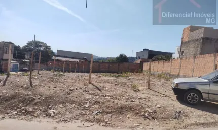 Terreno à venda na Serra Verde, Esmeraldas 