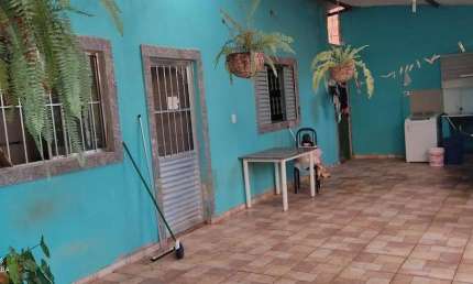 Casa para Venda em Contagem, Buganville, 3 dormitórios, 1 suíte, 2 banheiros, 3 vagas