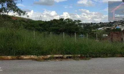 Terreno à venda no Recanto Verde, Esmeraldas 