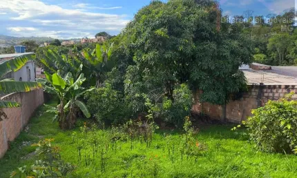 Terreno à venda no Icaivera, Contagem 