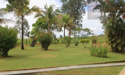 Fazenda para Venda em Caetanópolis, Área Rural, 3 dormitórios, 2 banheiros, 8 vagas