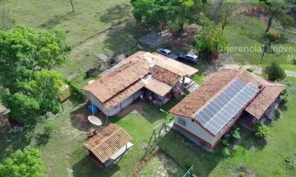 Fazenda para Venda em Araçaí, Área Rural, 3 dormitórios, 1 suíte